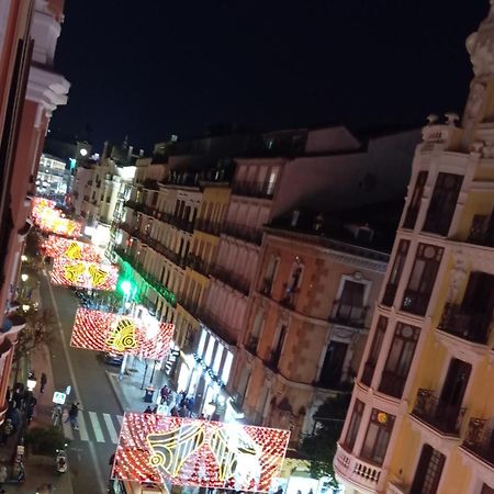 B&B Eco Cubes Madrid Eksteriør billede