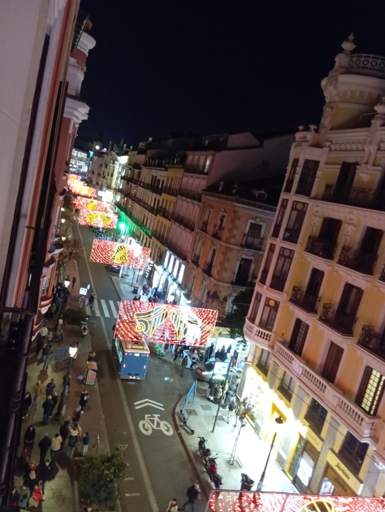 B&B Eco Cubes Madrid Eksteriør billede