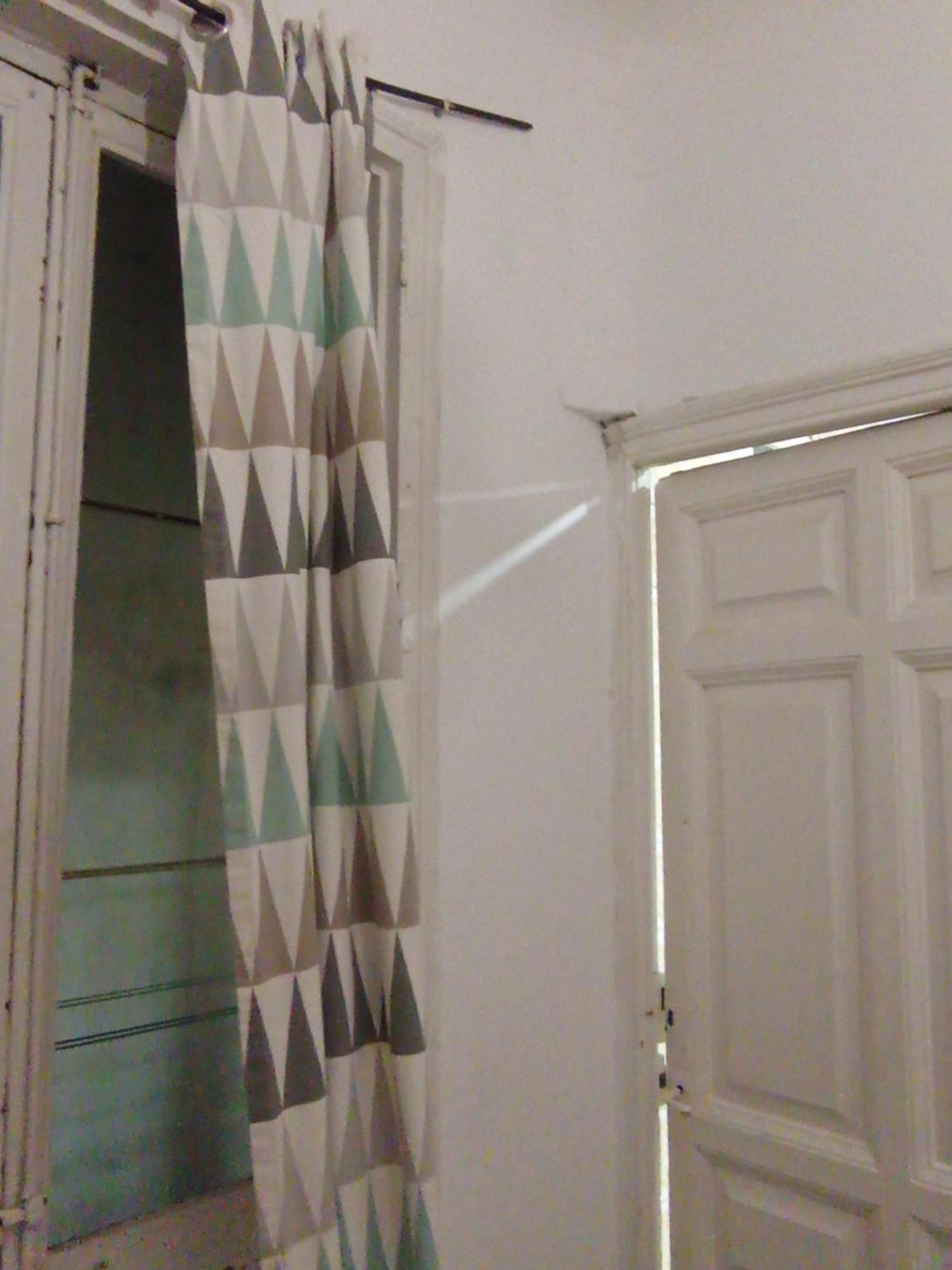 B&B Eco Cubes Madrid Eksteriør billede