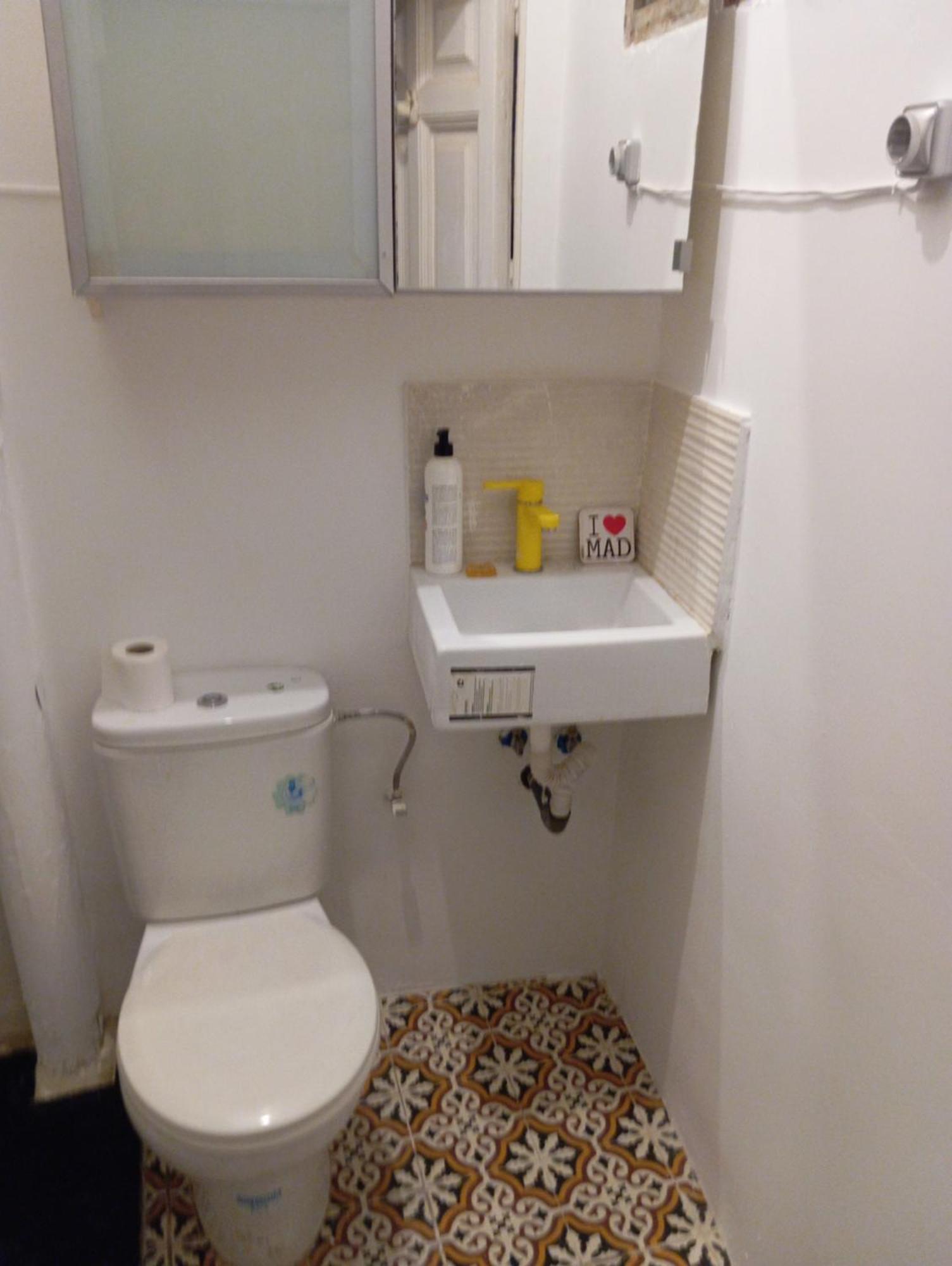 B&B Eco Cubes Madrid Værelse billede